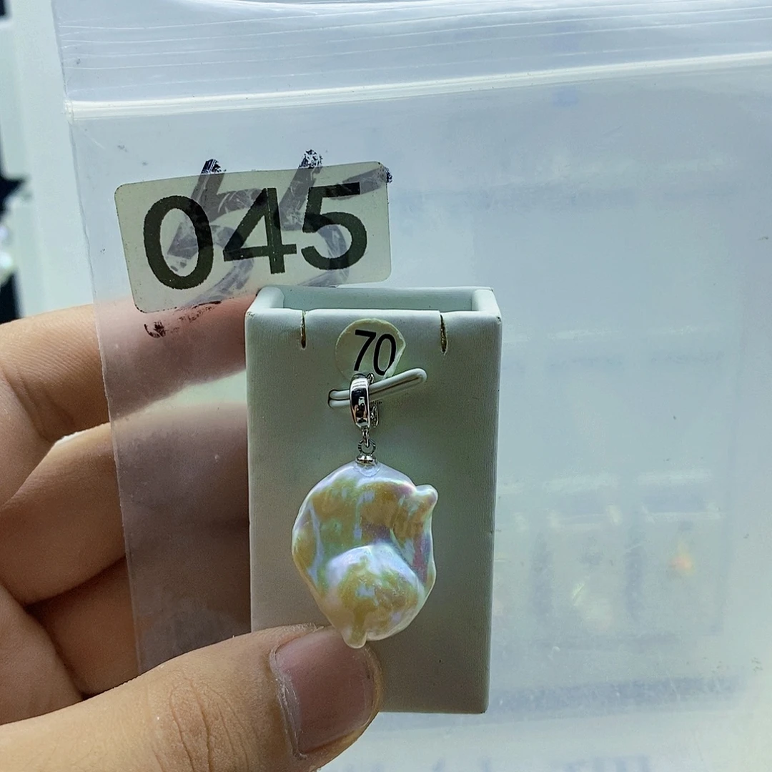 淡水珍珠颈饰合金