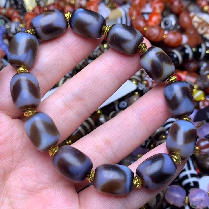 玛瑙/玉髓未镶嵌原创设计款发一条