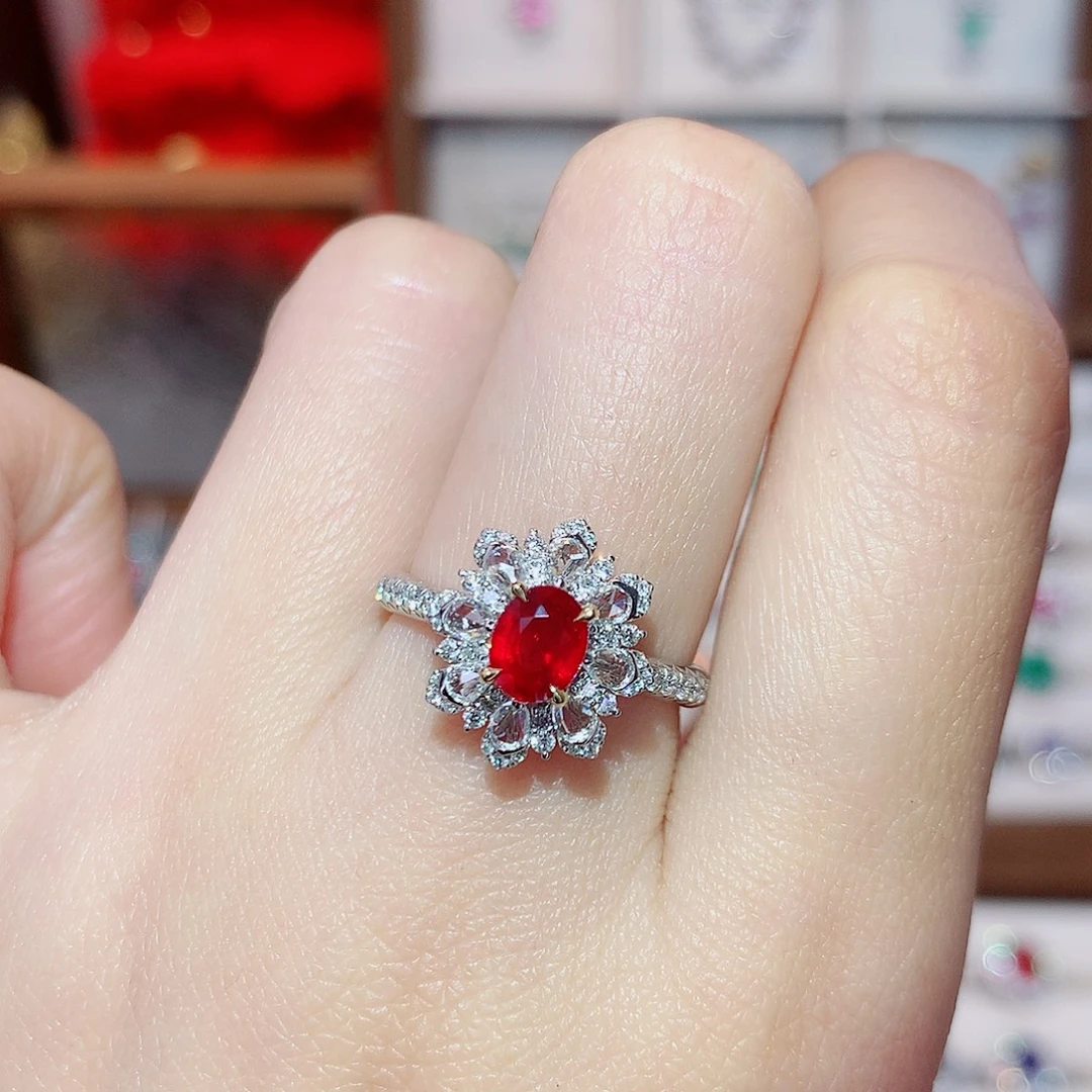 18K金镶嵌戒指红宝石1.02ct/天然宝石/七天无理由