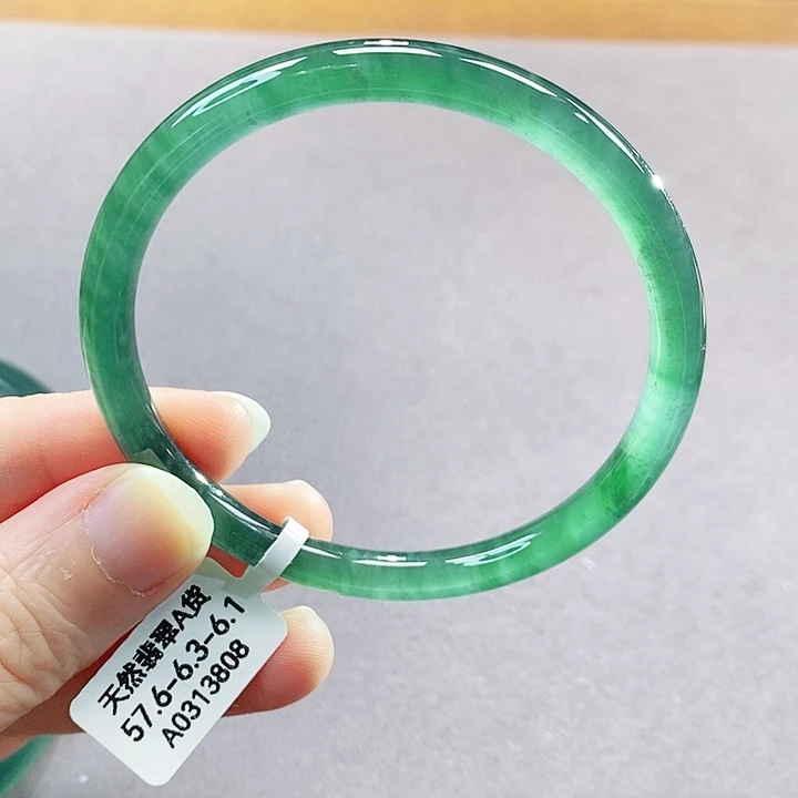 【闪购商品】未镶嵌手镯翡翠