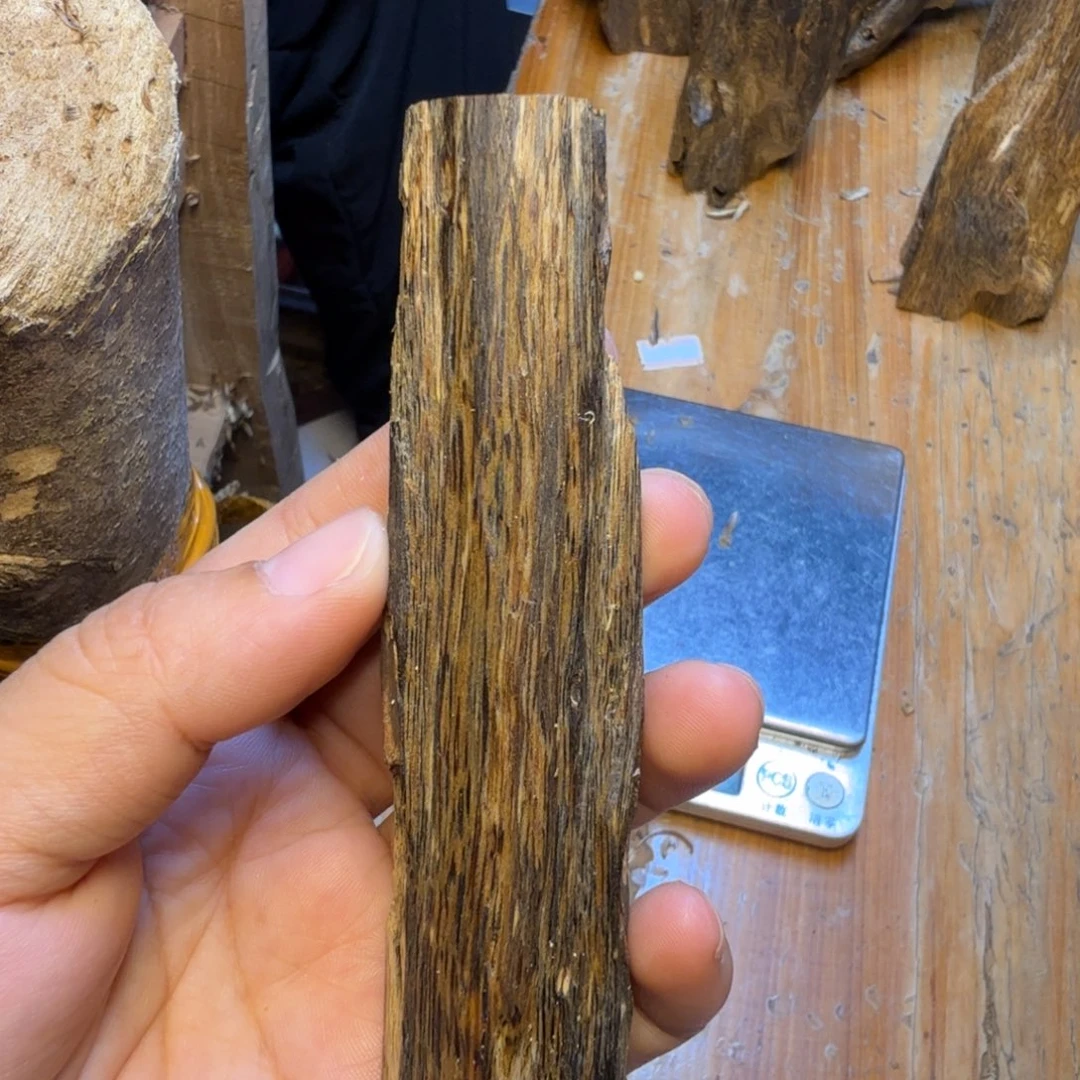 沉香块料沉香块料