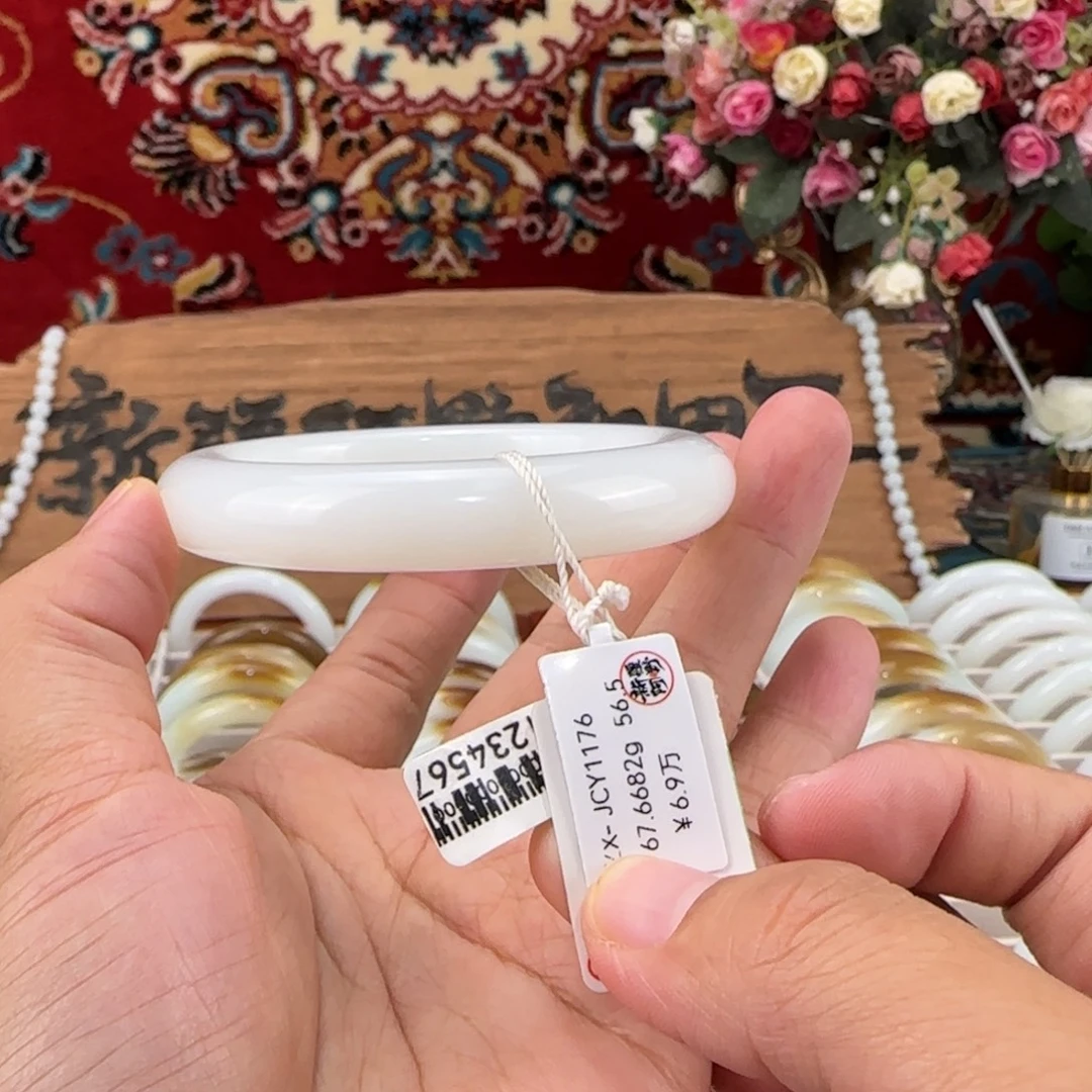 未镶嵌手镯和田玉新疆羊脂和田玉