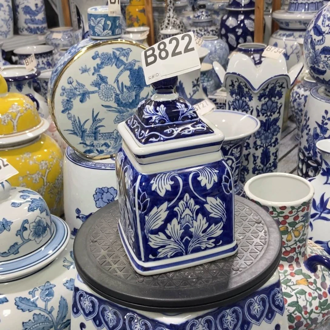 摆件茶叶罐手绘釉下彩