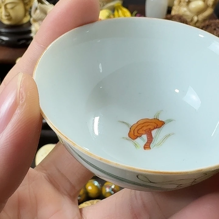 义***堂瓷片精致雕刻工艺品
