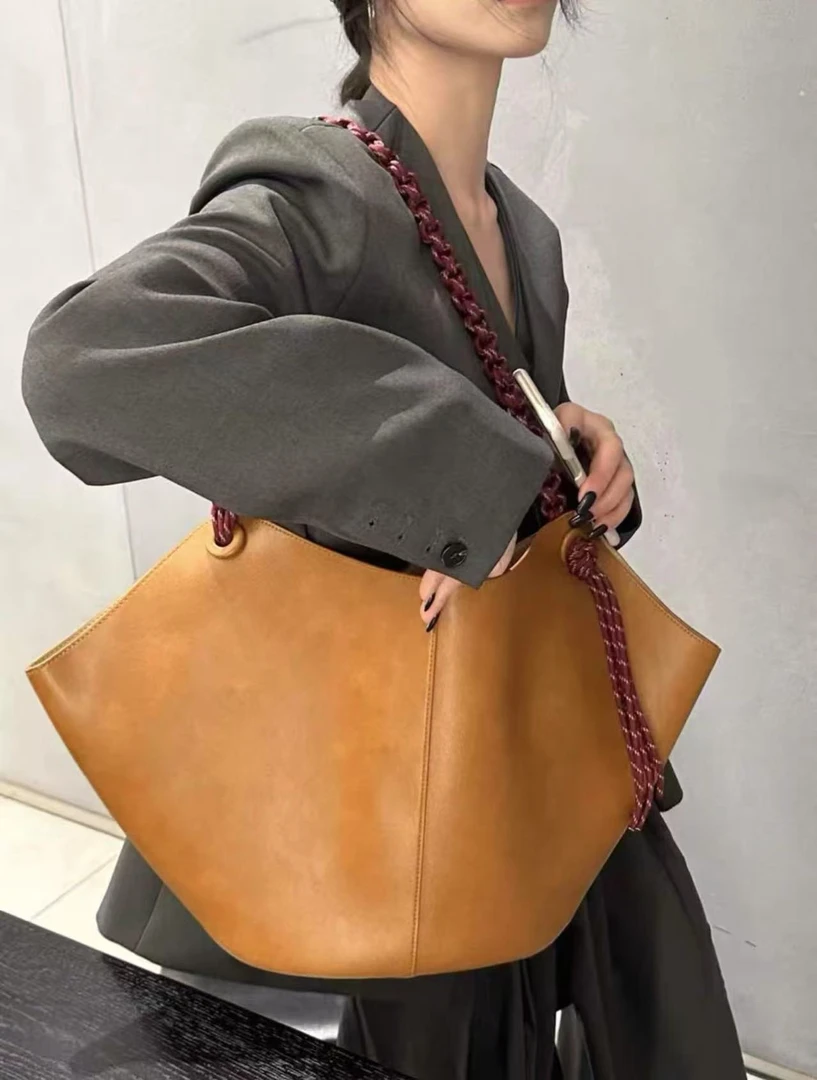 771 浅茶棕2025新款时尚轻奢单肩双肩包