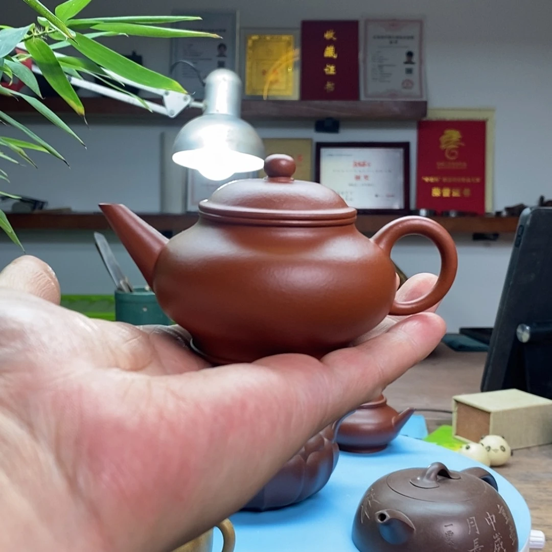 【闪购商品】茶壶朱泥水平:120CC裴佳文:国工