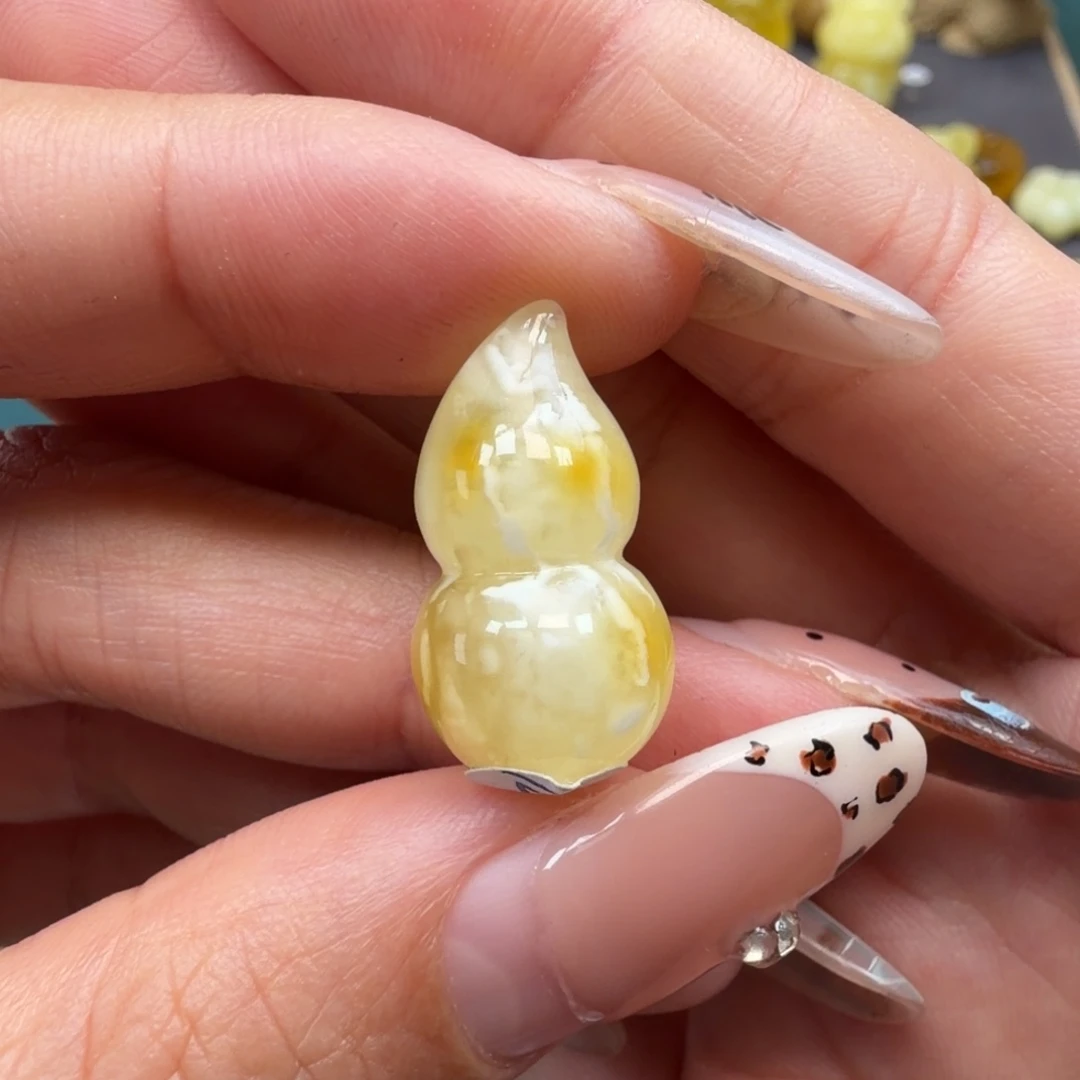 琥珀未镶嵌裸石蜜蜡