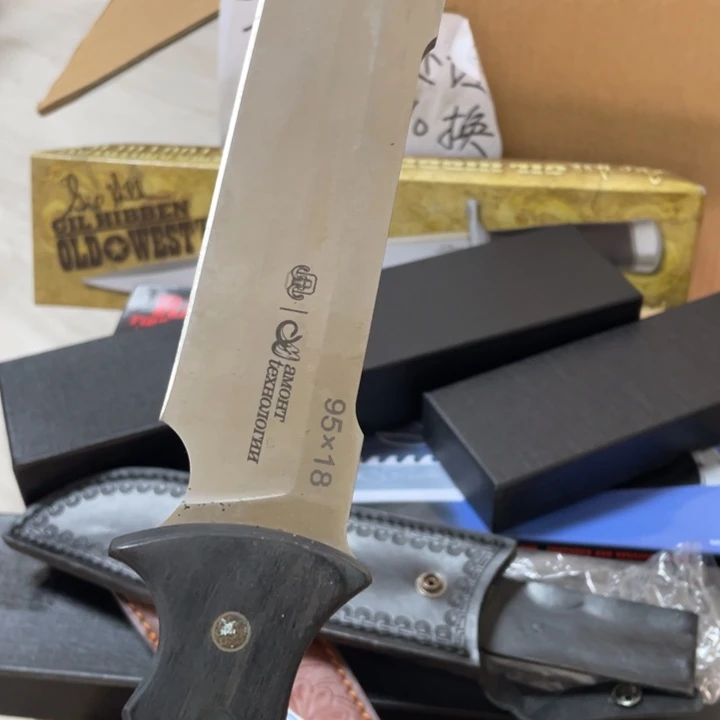 ****神清仓处理微瑕刀31