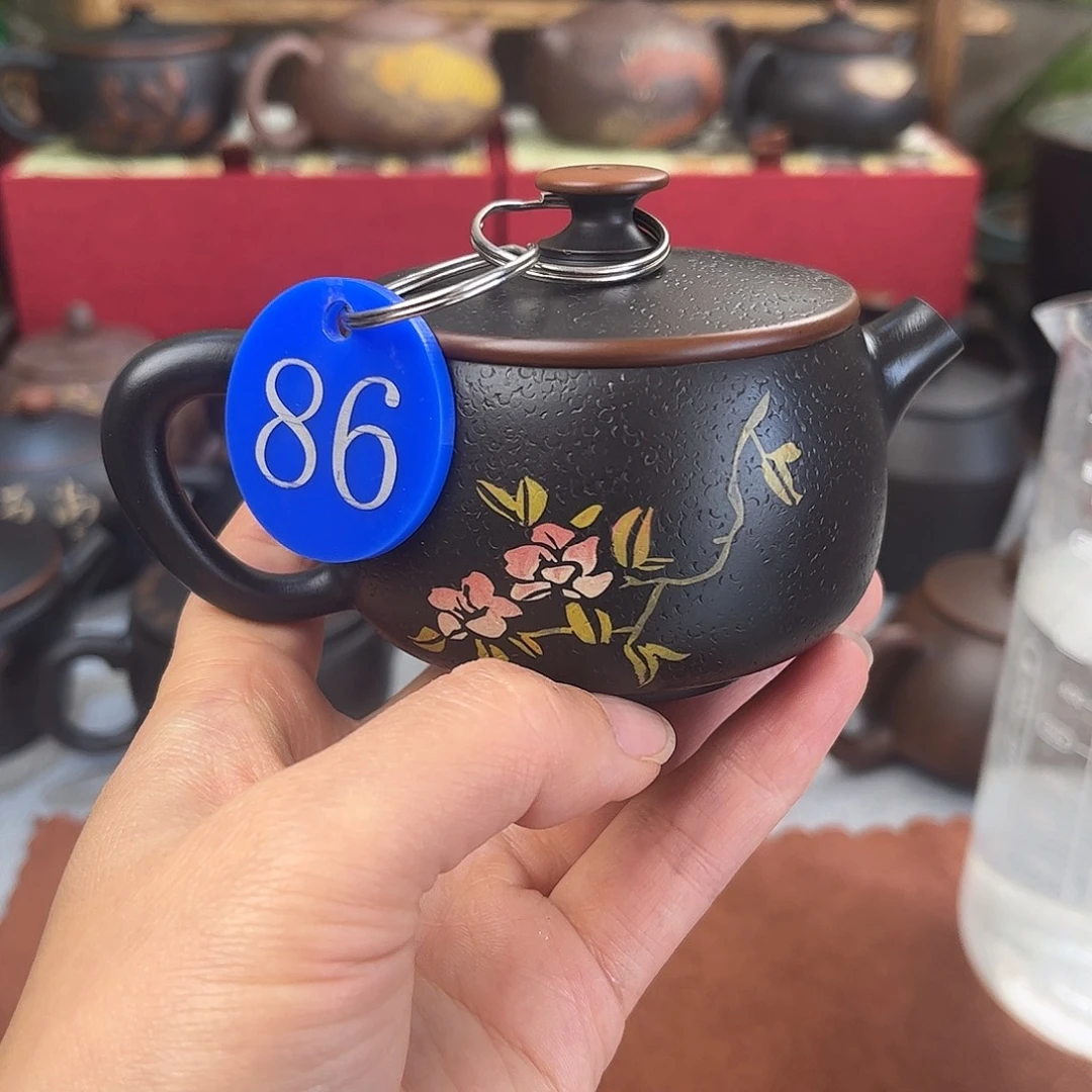 125毫升纯手工刻填荔枝纹大口