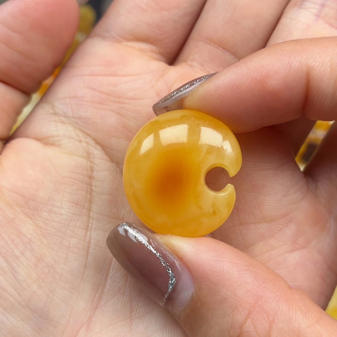 琥珀未镶嵌裸石蜜蜡