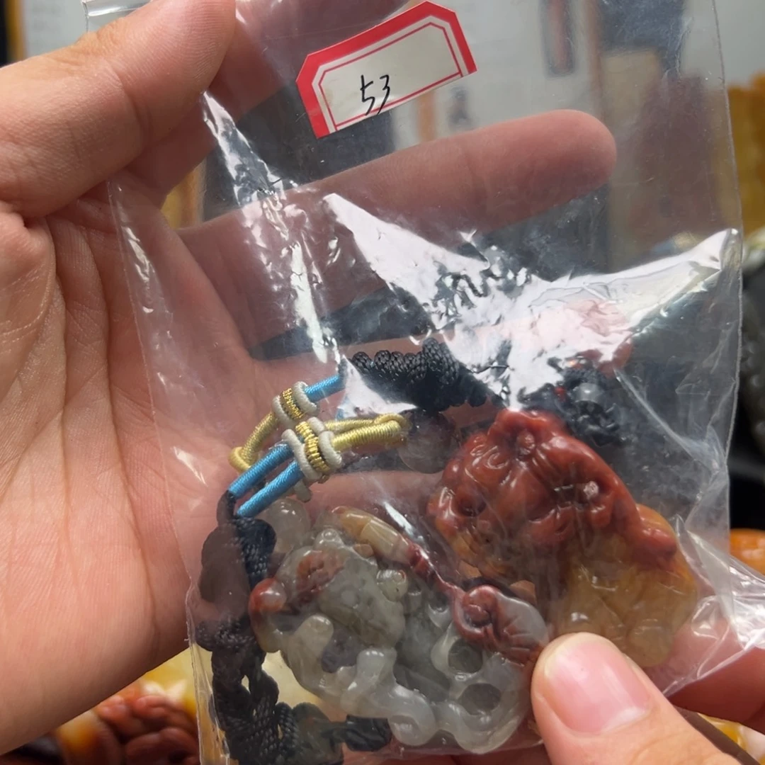 石英质玉（黄龙玉）未镶嵌多样性发货，发其一