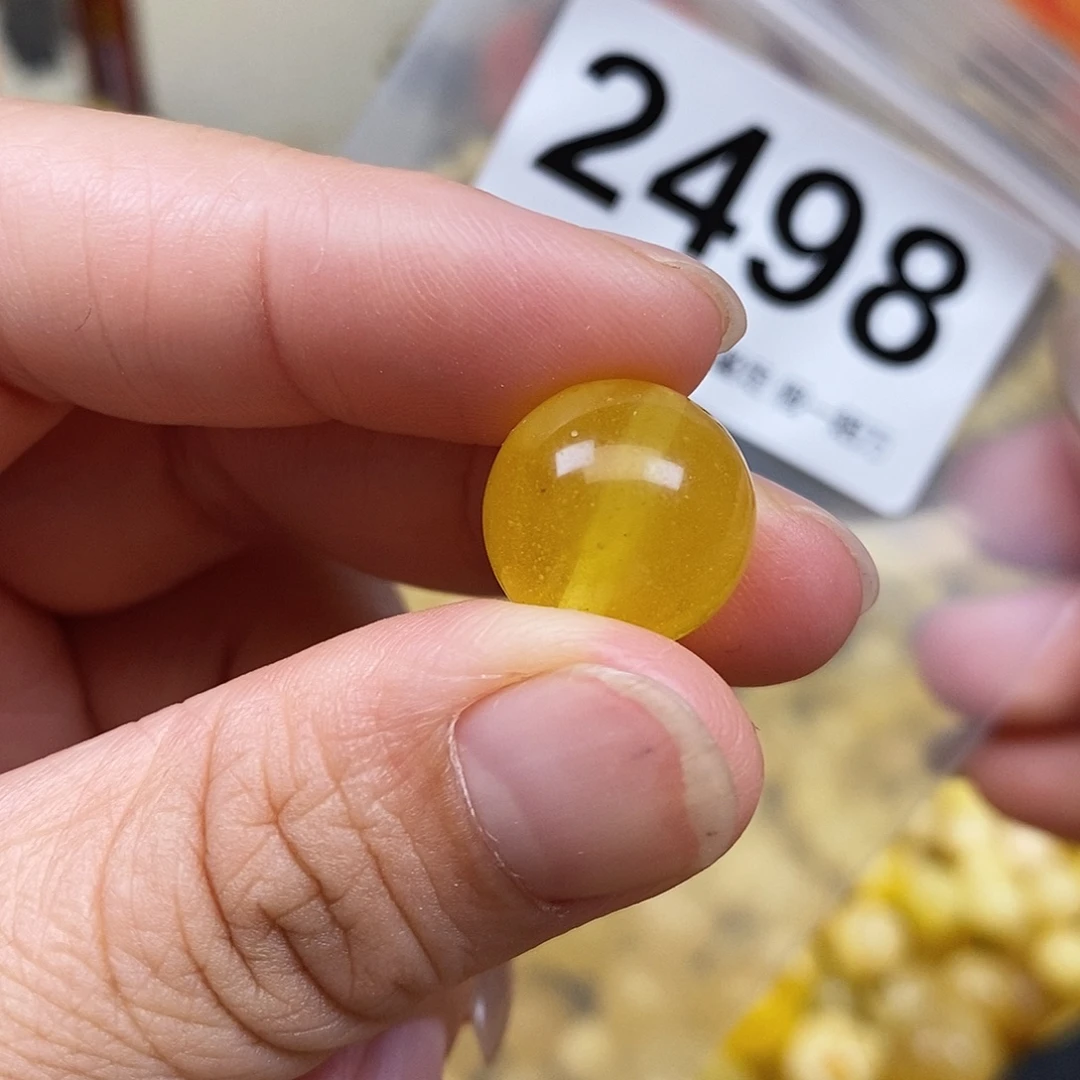 琥珀未镶嵌珠宝奇石14