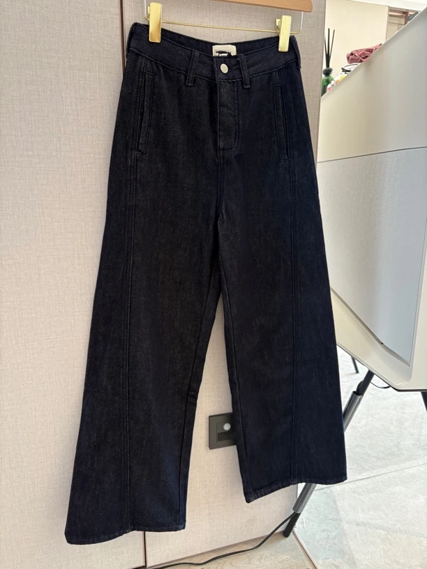 “深邃年代感”进口长绒棉薄绒阔腿牛仔裤