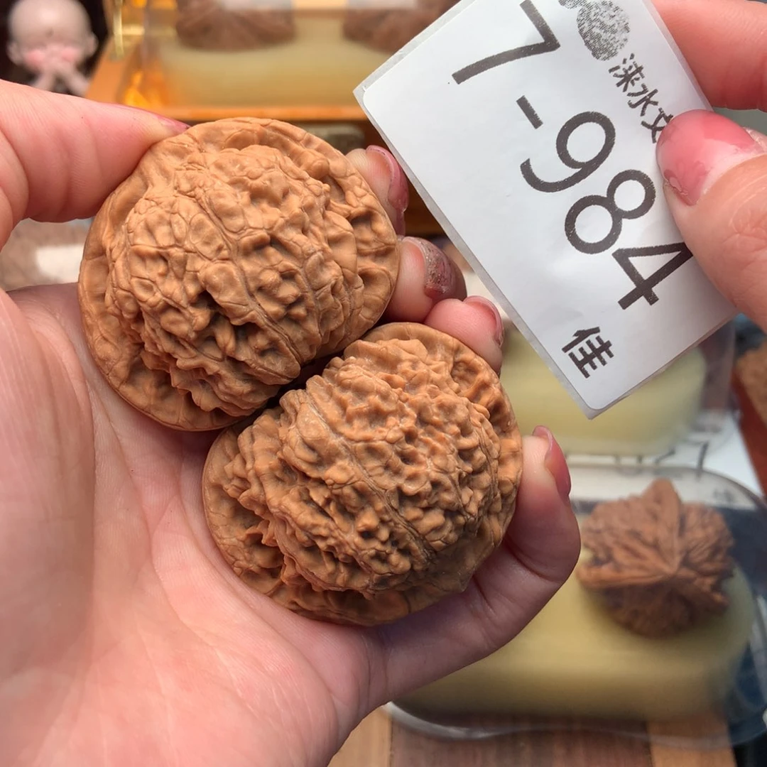 文玩核桃把件48官帽