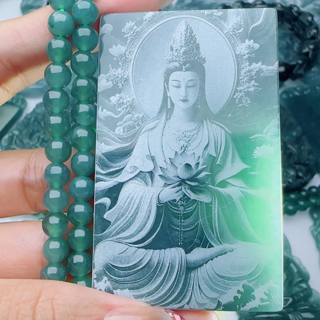 颈饰未镶嵌翡翠多样性发货天然的A货翡翠