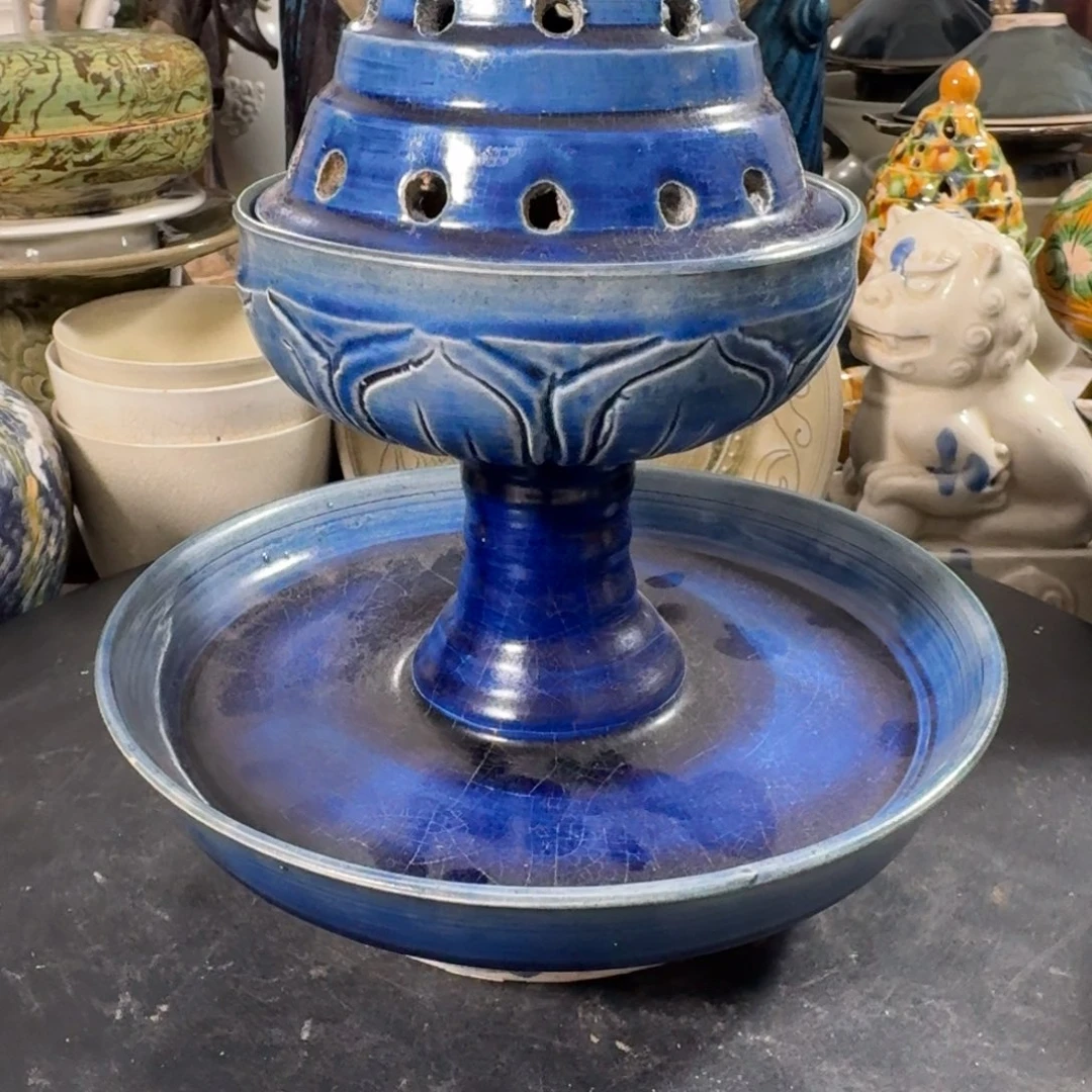 见***齐瓷片器形美观别致典雅