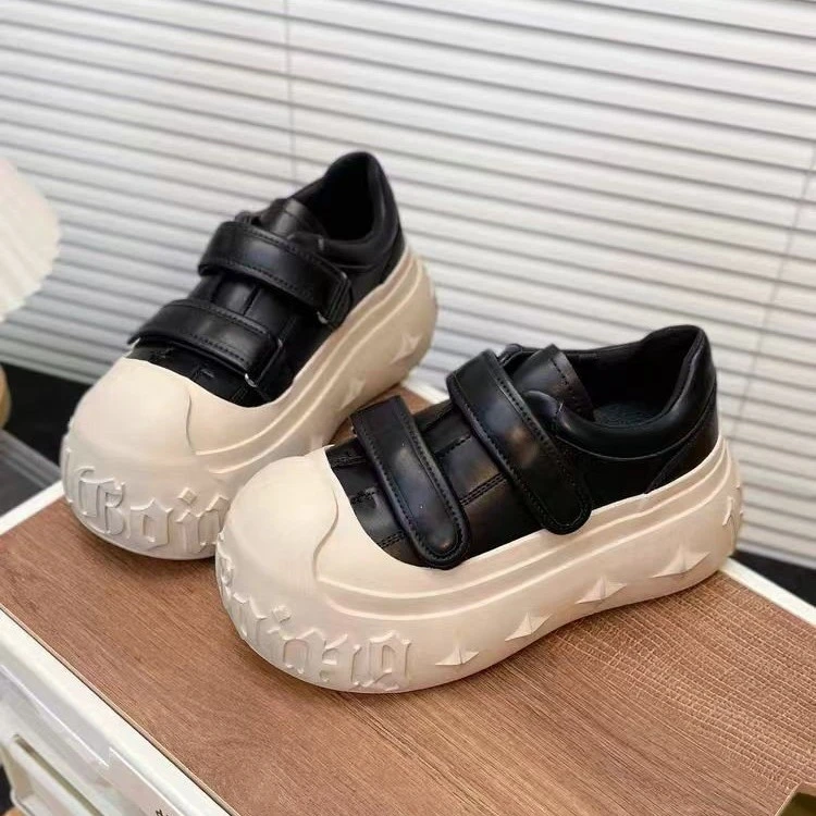 2025秋季新款时尚百搭舒适厚底增高面包鞋女鞋休闲运动鞋魔术贴潮