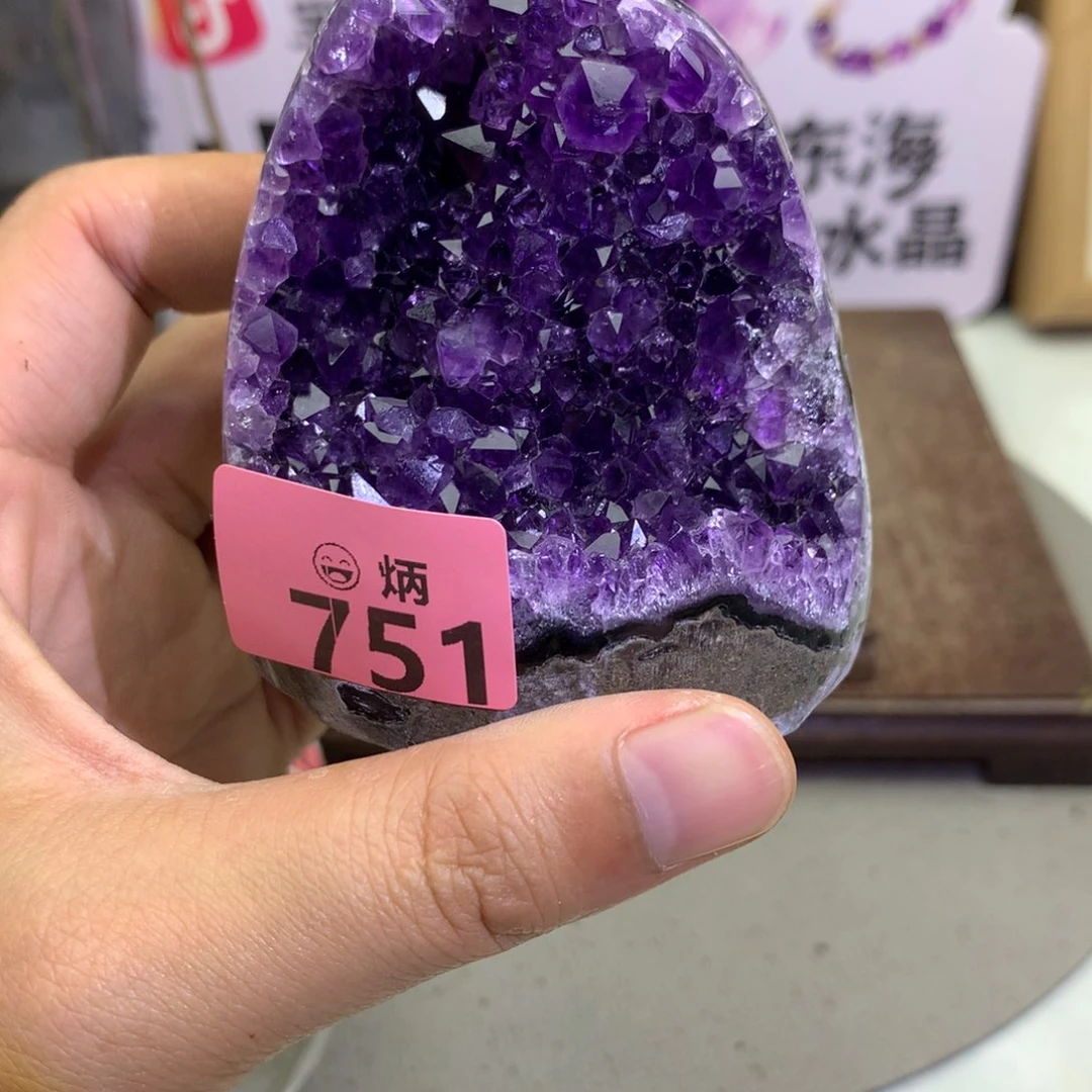 未镶嵌大型摆件（非配饰）水晶
