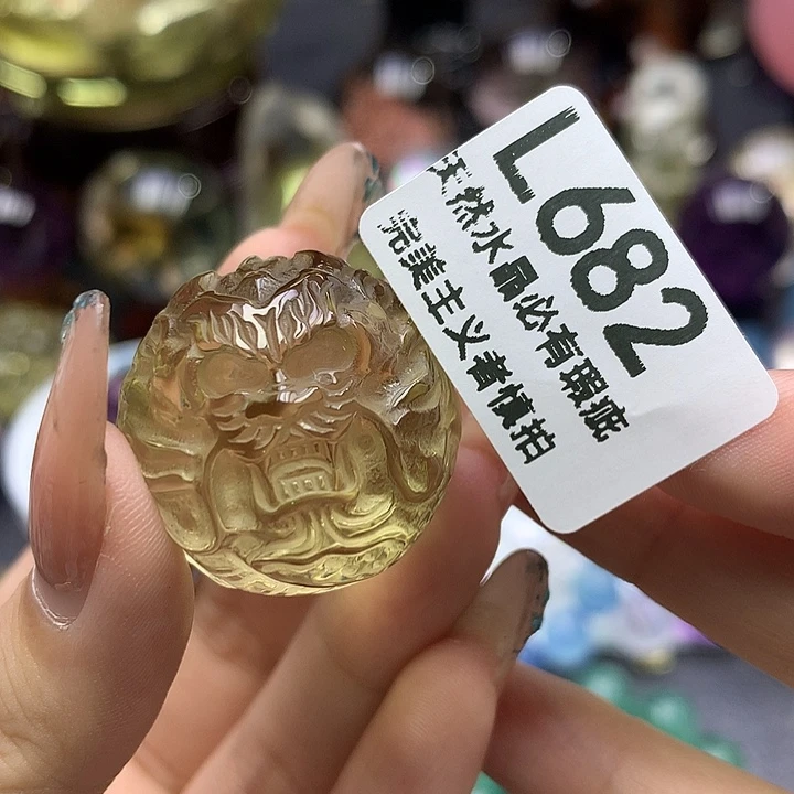 未镶嵌珠宝半成品水晶龙珠