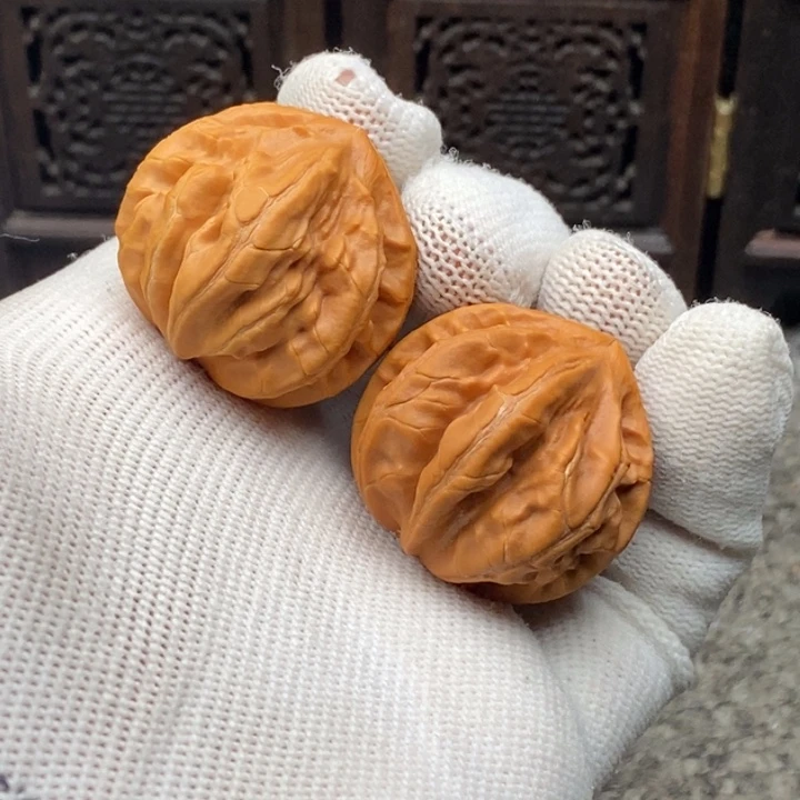 文玩核桃把件至尊八棱