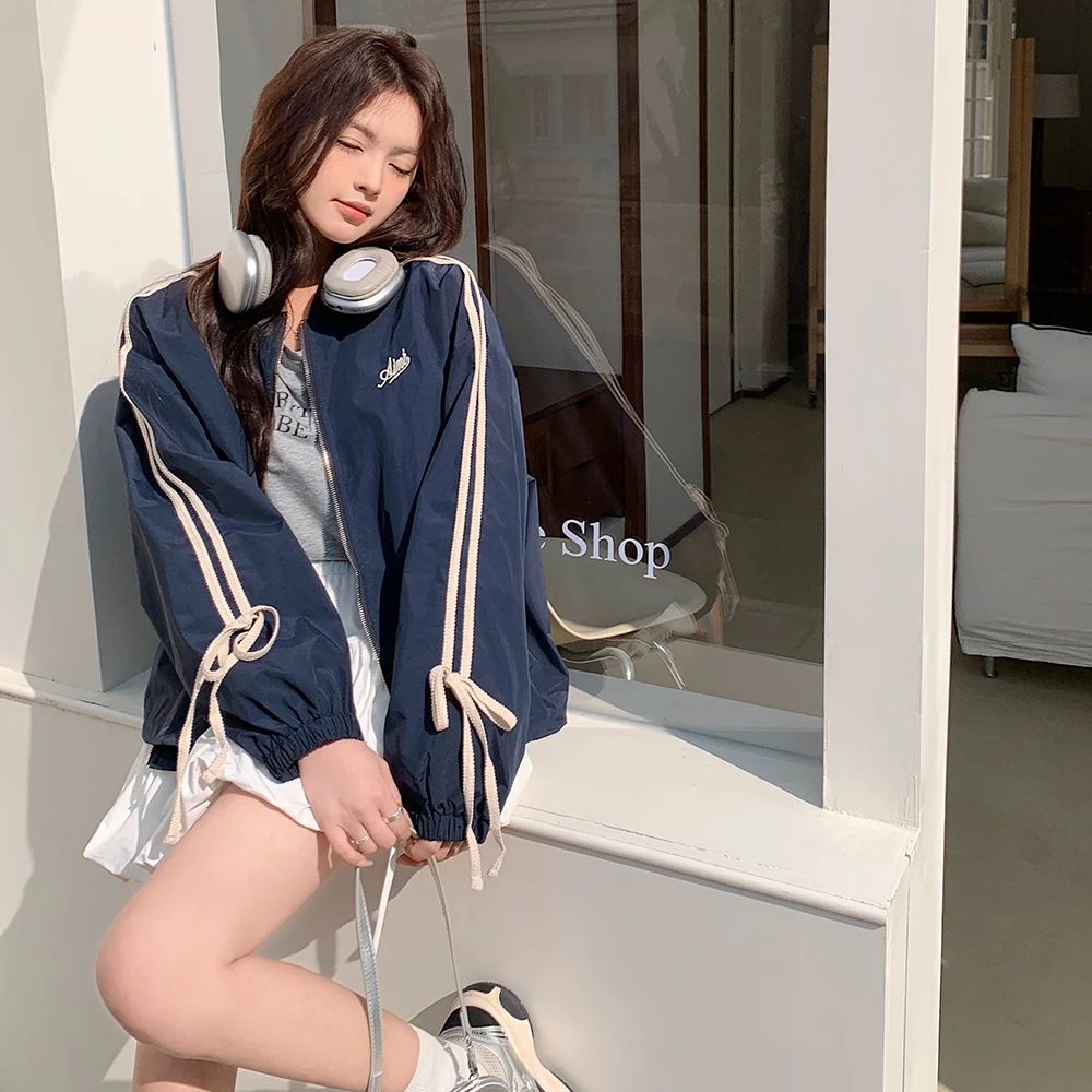 冲锋衣外套女2025年新款春秋季美式短款小个子夹克上衣洋气棒球服