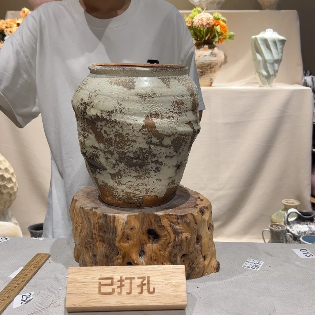 G8阿平左右的话，646花瓶LNG加气站附近