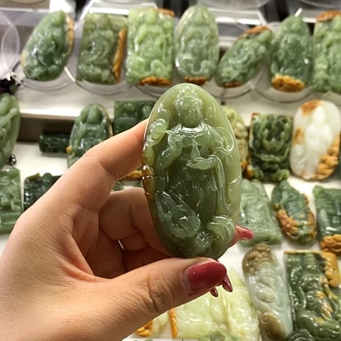 和田玉未镶嵌挂件