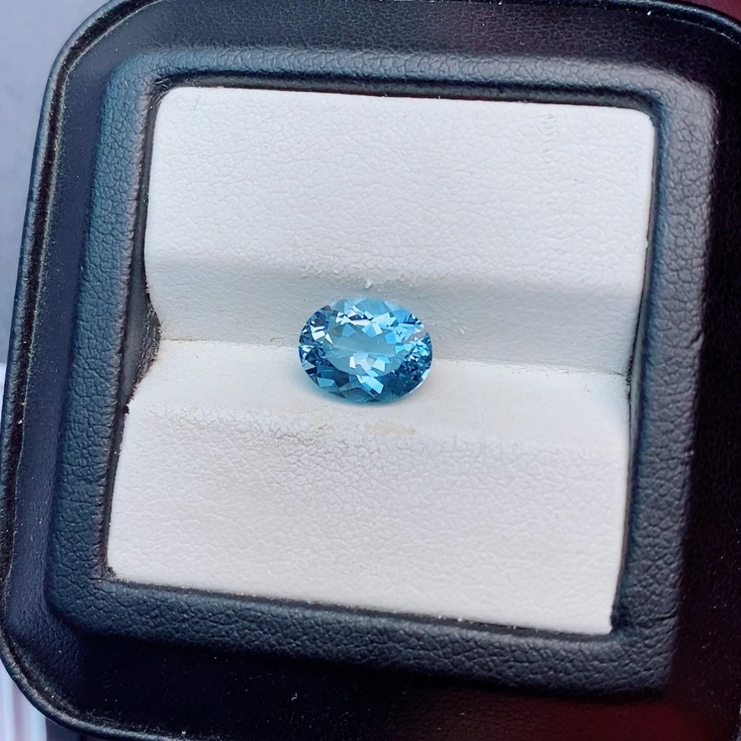 笔搁海蓝宝石未镶嵌2ct 圣玛利亚