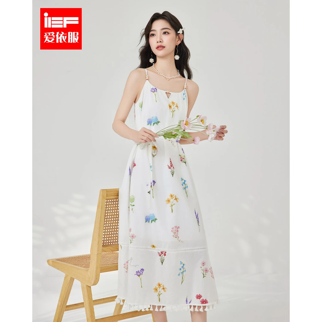 IEF/爱依服2025夏新款时尚吊带连衣裙女海边度假风温柔中长款裙子