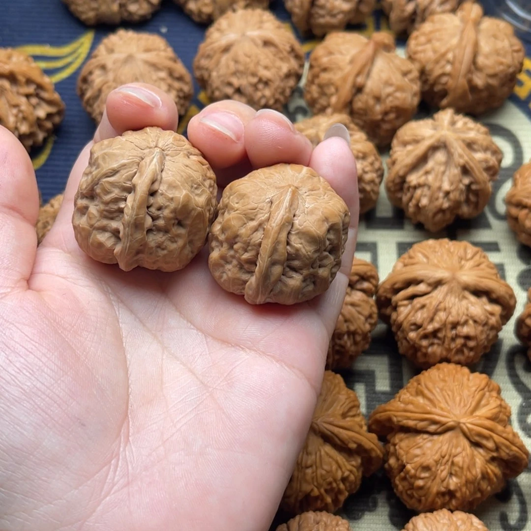 文玩核桃吊坠Y*一根筋