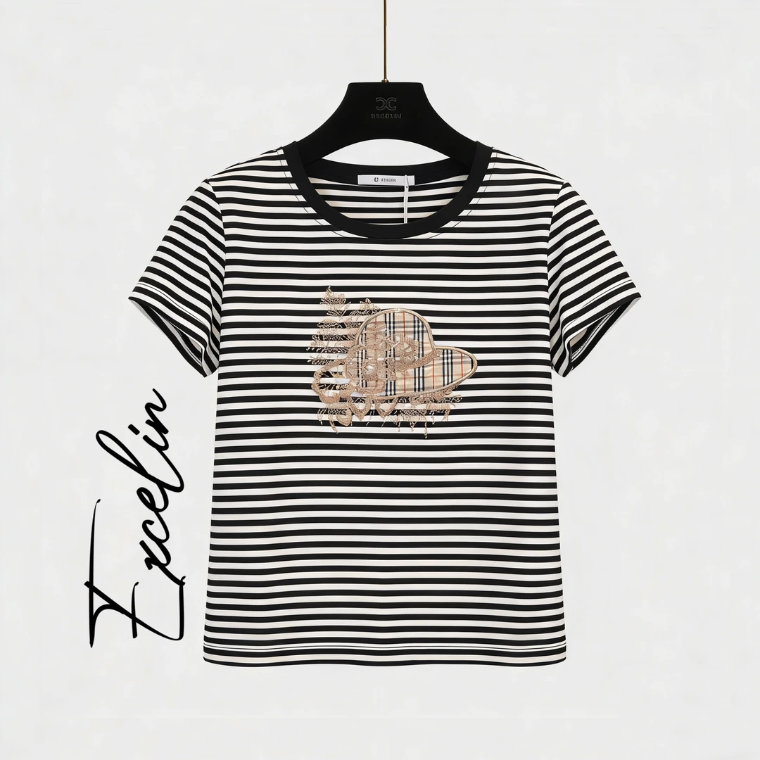 反季破价【条纹格帽短袖圆领】夏季舒适薄款显瘦减龄T恤女上衣