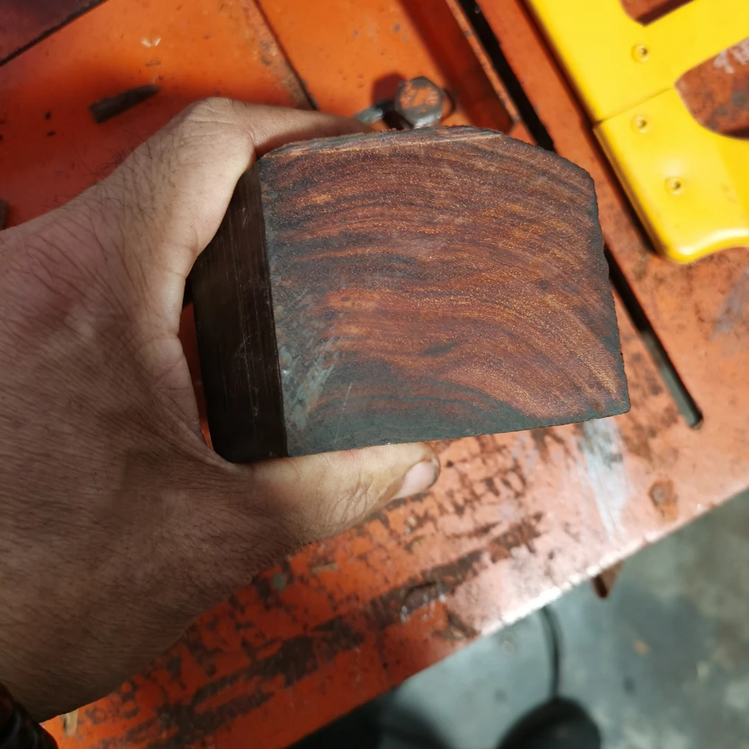小叶紫檀琴料高油高密水波鳞低