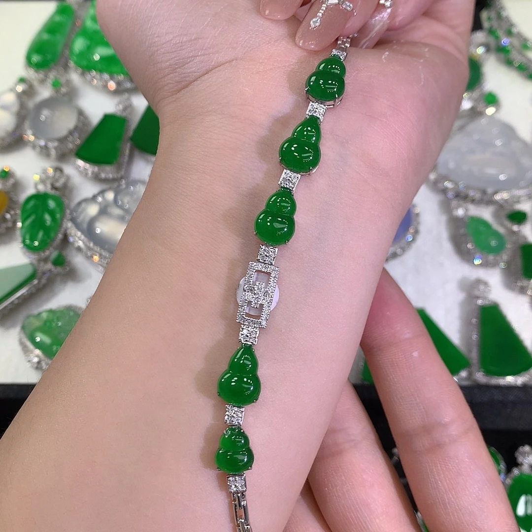 翡翠手链18K金镶嵌111111111111