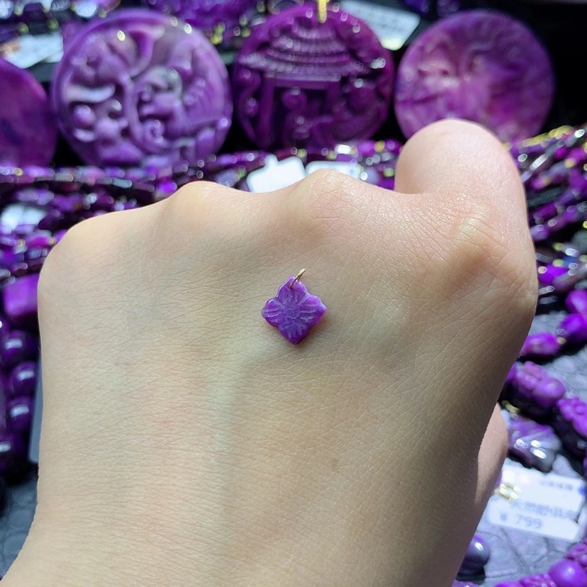 【闪购商品】苏纪石（舒俱来）18K金镶嵌项链