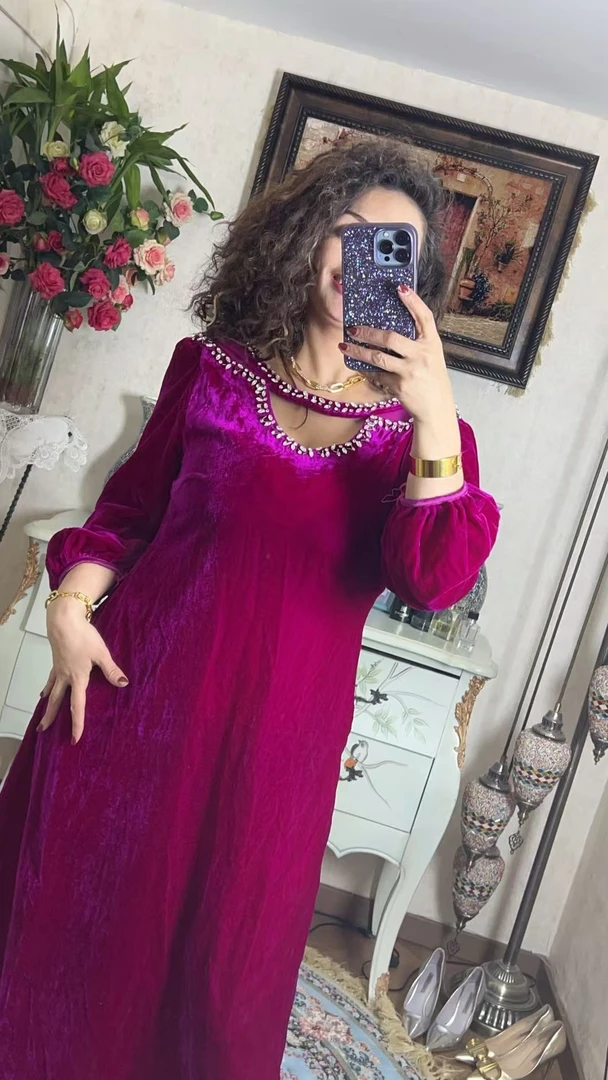 2025年爆款性感手钻丝绒连衣裙333