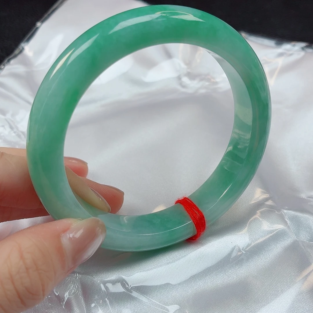 翡翠未镶嵌手镯58