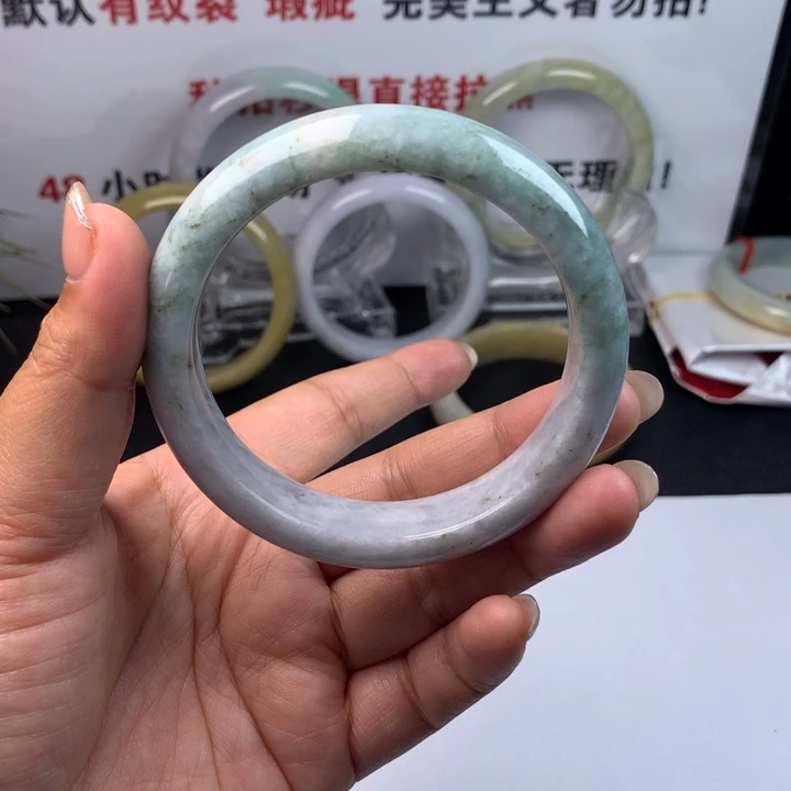 未镶嵌手镯翡翠72