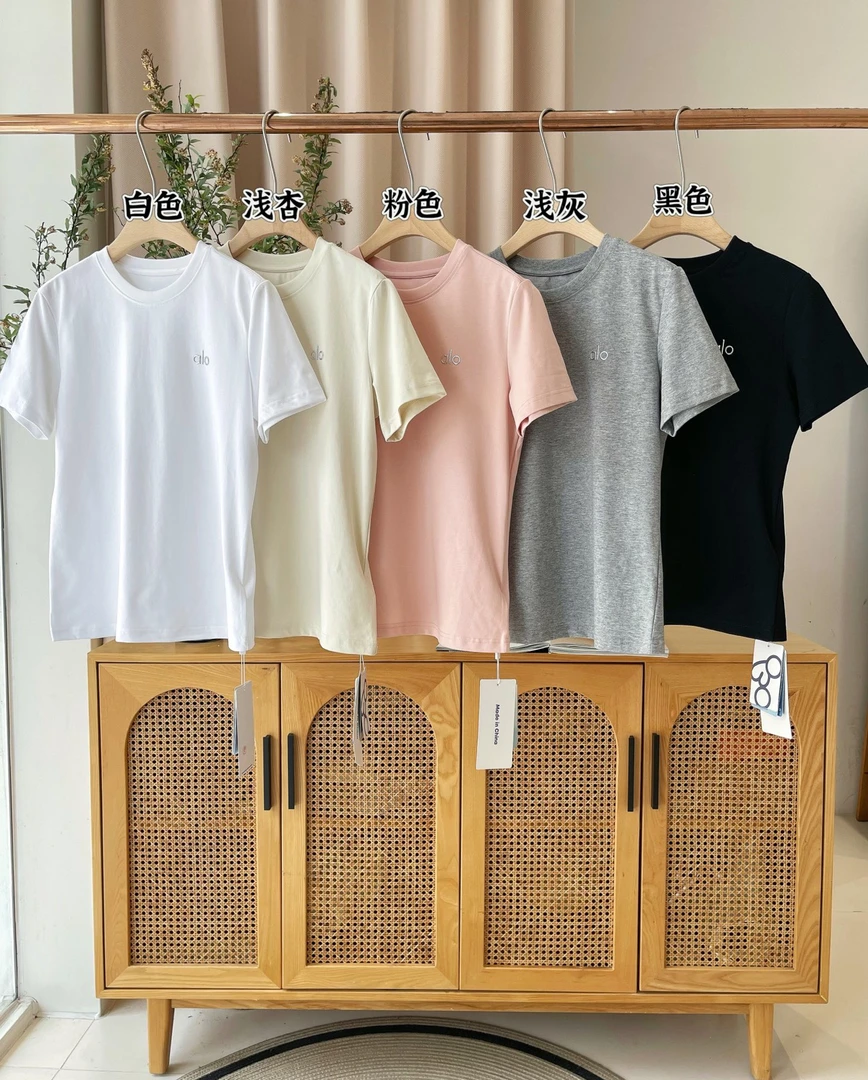 博鸿夏季新款百搭字母T恤上衣