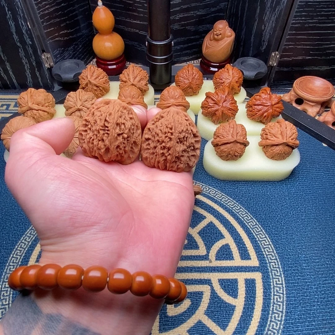 文玩核桃吊坠南疆石41尺