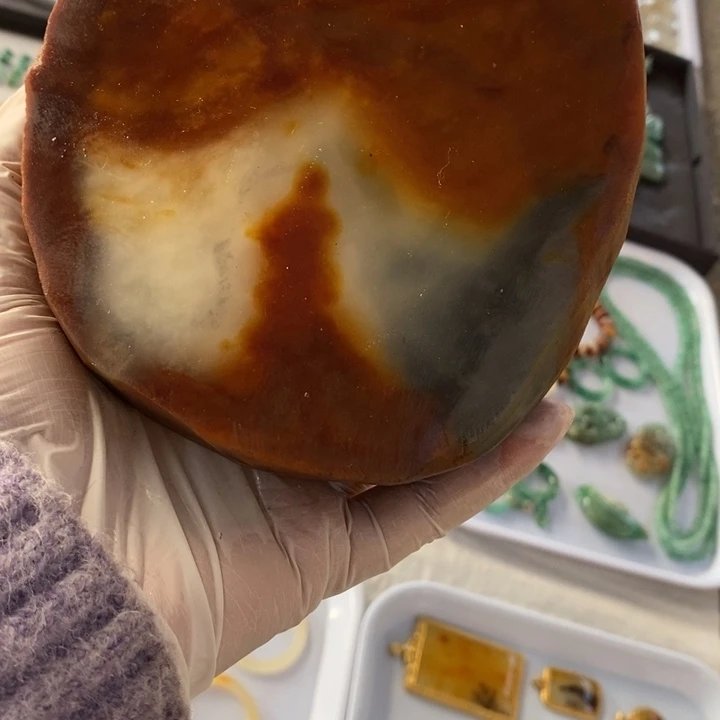 石英质玉（黄龙玉）未镶嵌挂件