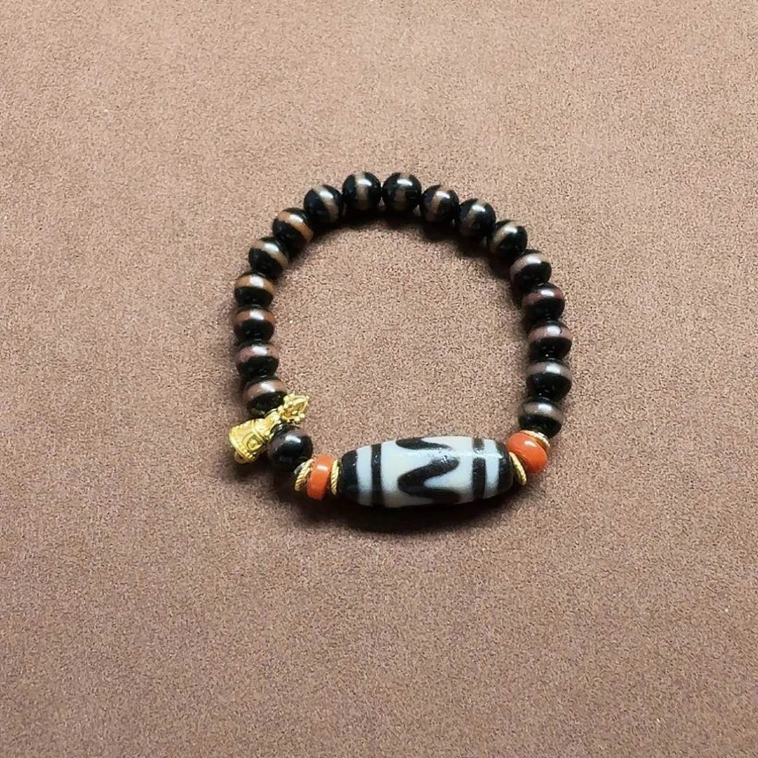 笑***笑玛瑙/玉髓未镶嵌手链