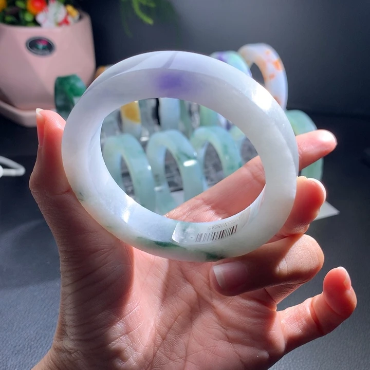 未镶嵌手镯定制翡翠