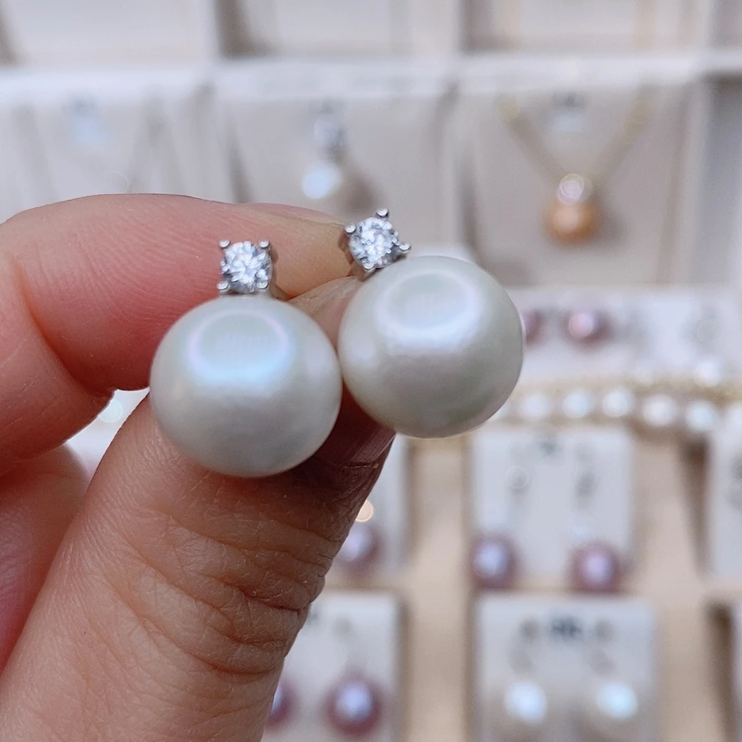 颈饰银S925镶嵌淡水珍珠