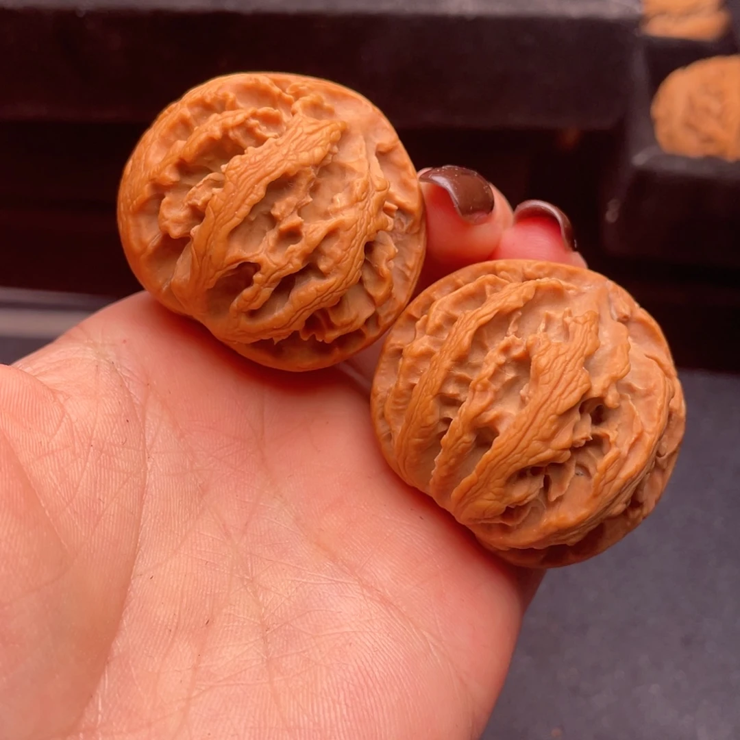 文玩核桃吊坠秦岭核桃51