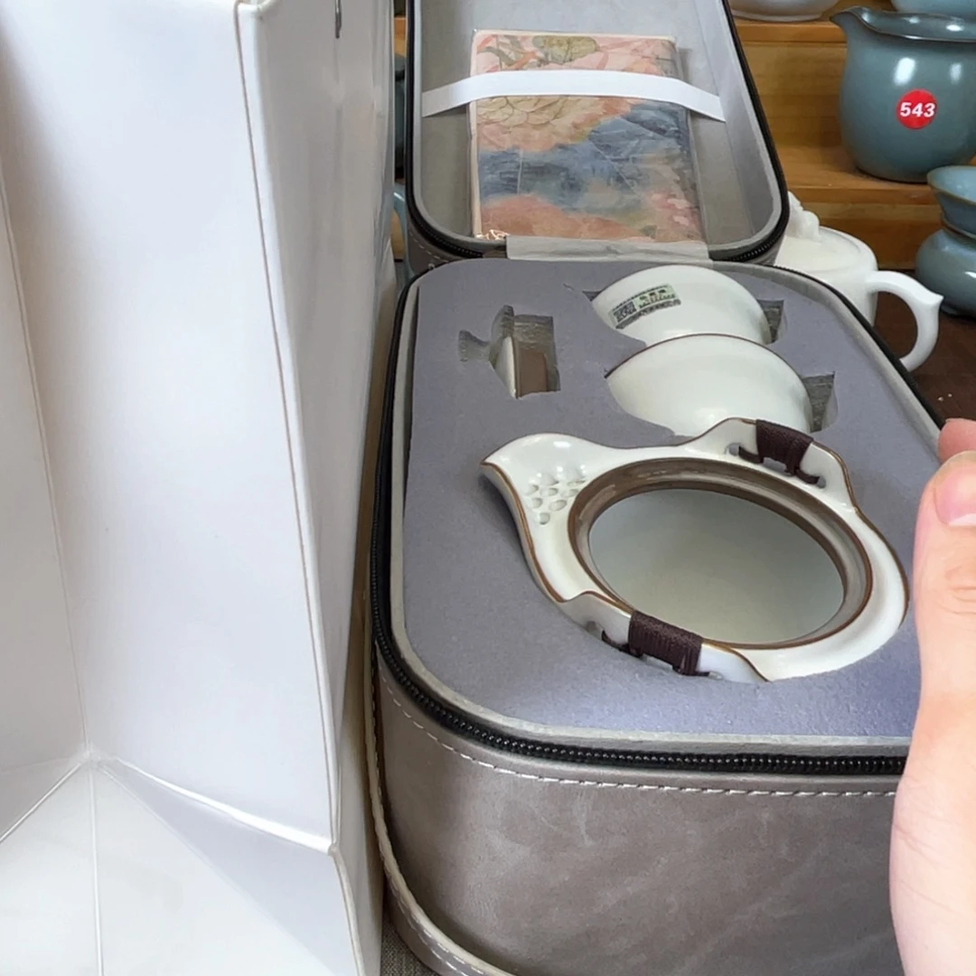 瓷片小微瑕。。。。。。。。。。