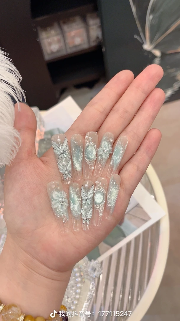 【黎落幽灵】夏季清透 手绘雕花张呼呼纯手工穿戴甲