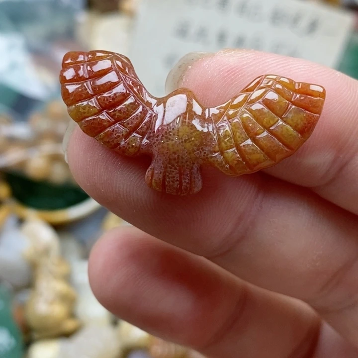 硅化珊瑚（珊瑚玉）未镶嵌颈饰小