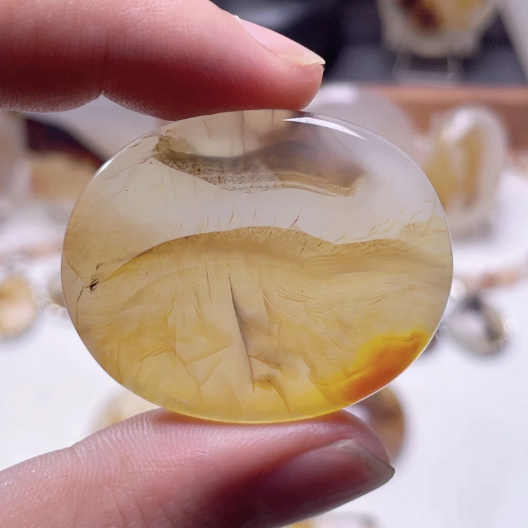 玛瑙/玉髓颈饰未镶嵌