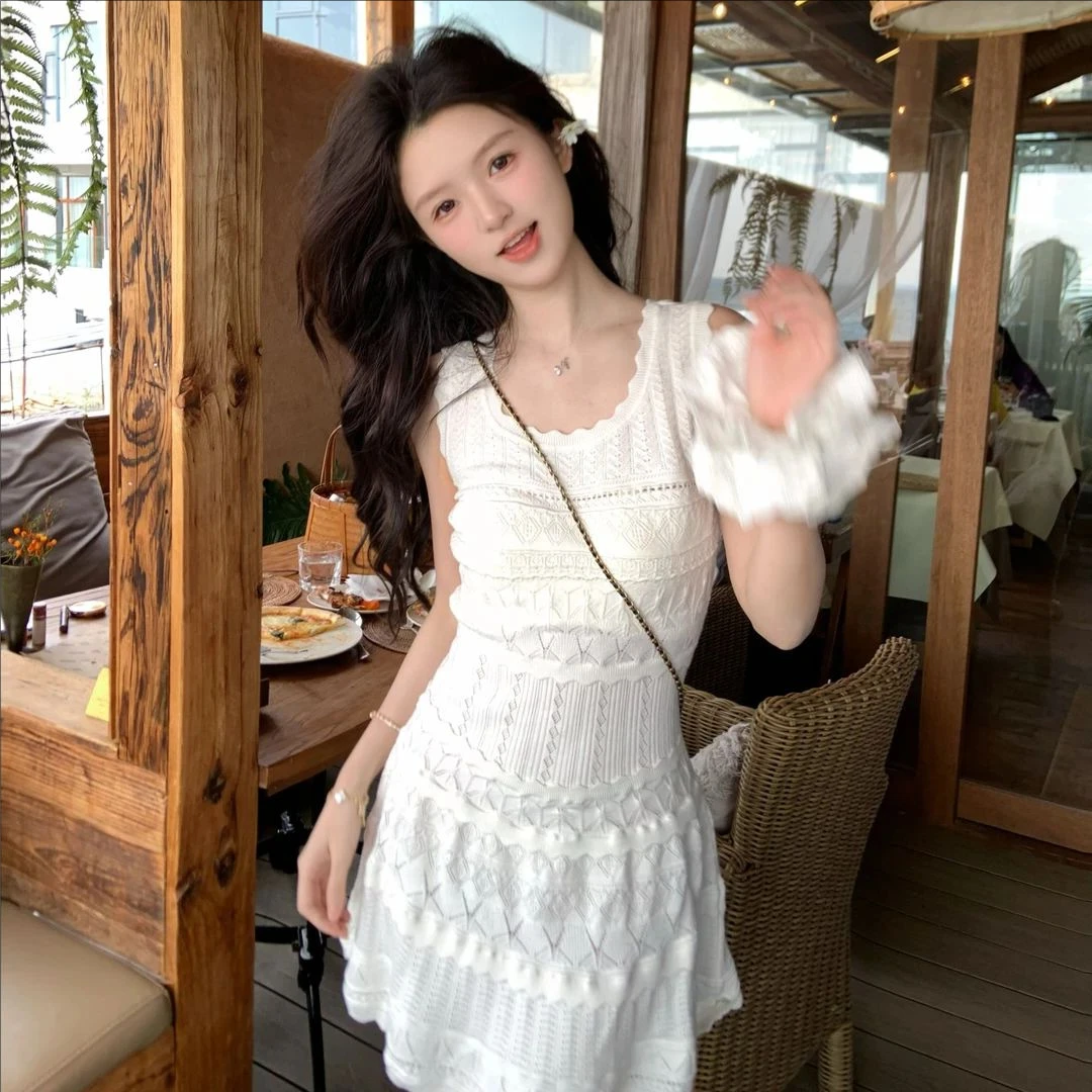 【心跳费洛蒙】少女风修身型背心吊带蕾丝无袖百搭气质小众