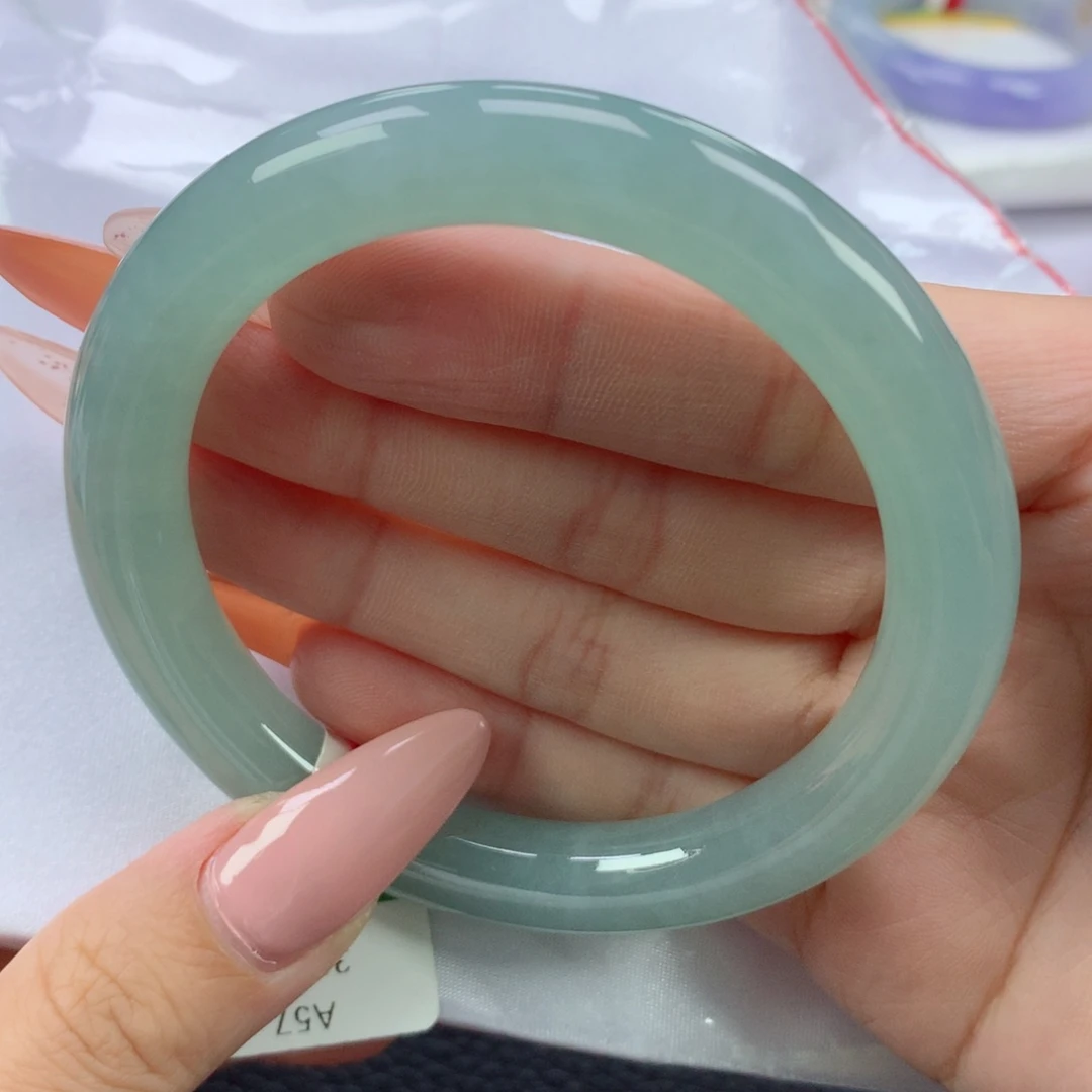 翡翠手镯未镶嵌缅甸天然翡翠A货57